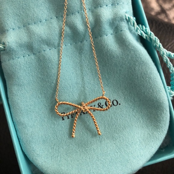 Tiffany & Co 18k Rose Gold Twist Bow Necklace - Picture 2 of 5